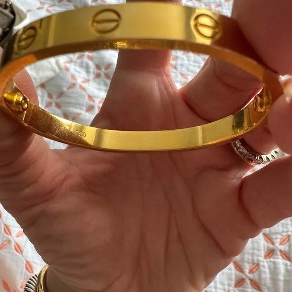 Gold Bangle Set - Picture 7 of 9